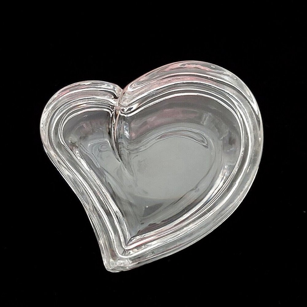 Clear Glass Contemporary Elegant Heart Shaped Trinket Box Container with lid
